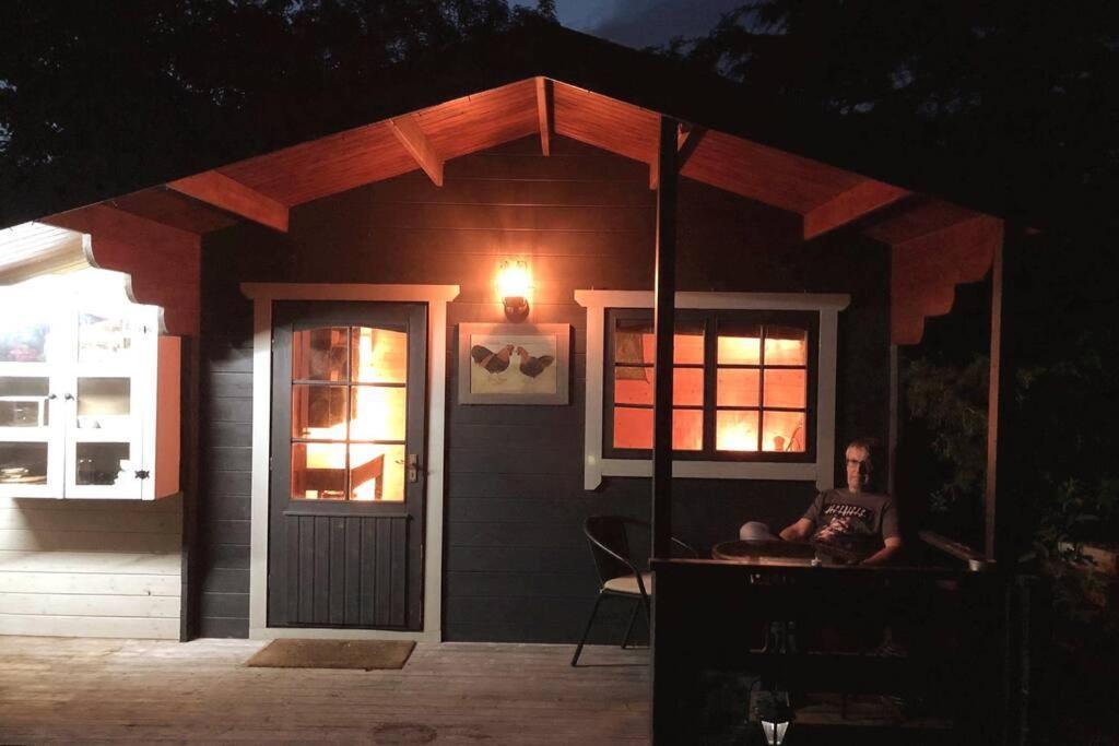 Apartament Unique Tiny House Near 3 Peaks - The Zedshed Bentham Zewnętrze zdjęcie