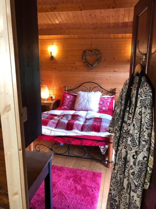 Apartament Unique Tiny House Near 3 Peaks - The Zedshed Bentham Zewnętrze zdjęcie