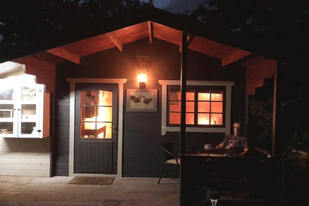 Apartament Unique Tiny House Near 3 Peaks - The Zedshed Bentham Zewnętrze zdjęcie